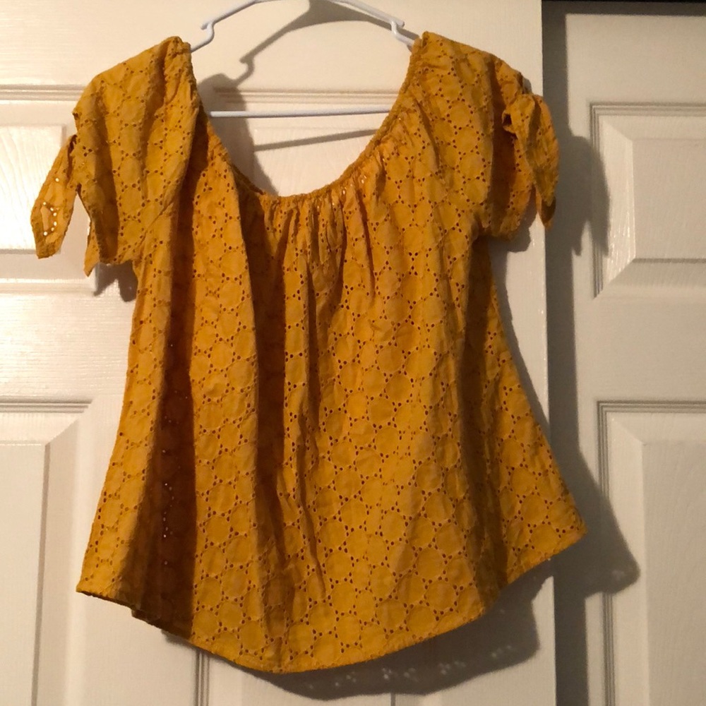 yellow top